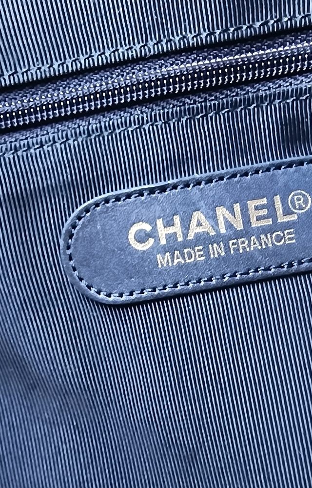 Chanel Black Patent Leather Timeless Handbag - Picture 11 of 11